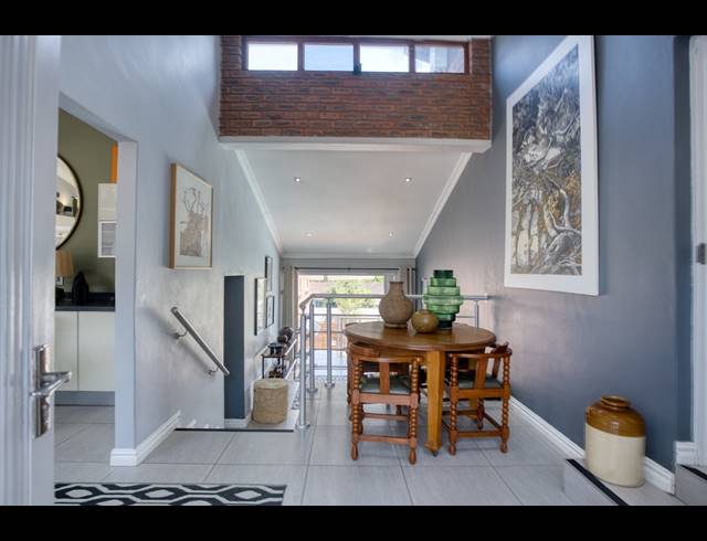 8 BEDROOM HOUSE FOR SALE IN BALLITO CENTRAL